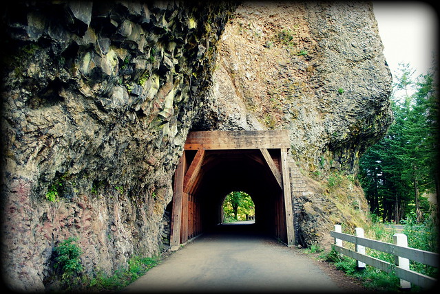 Old Columbia River Highway tunnel now pedestrian only - Oneonta Gorge