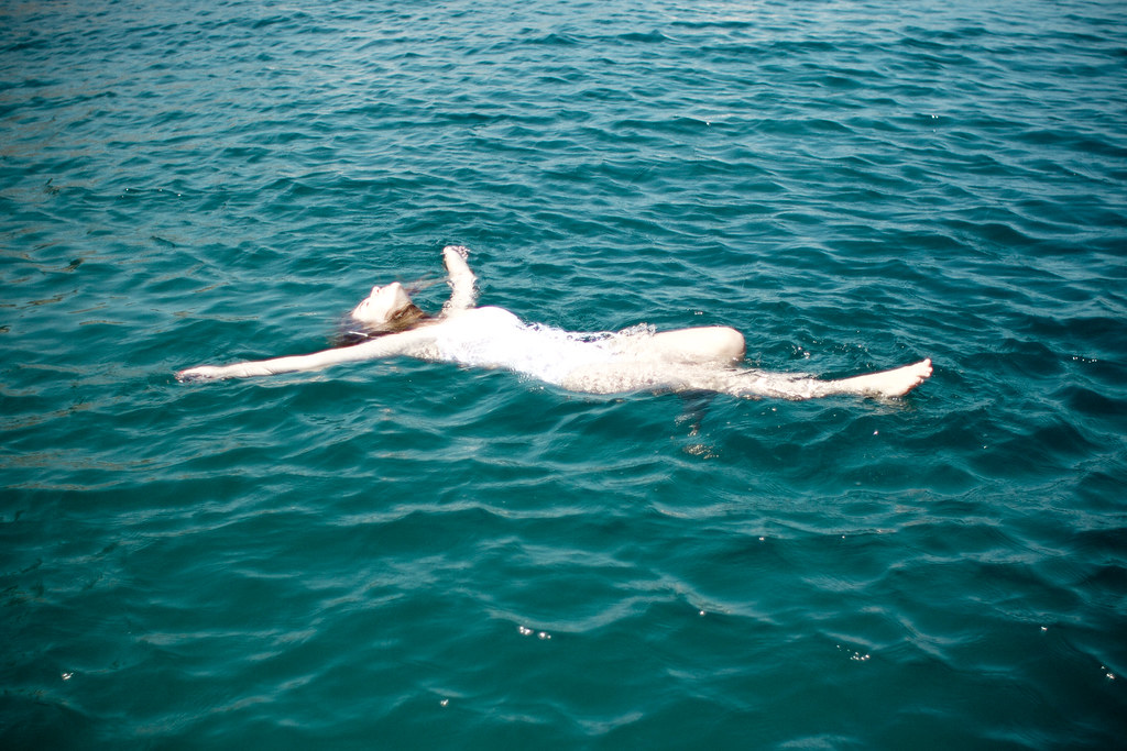 swimming_floating_mediteranean