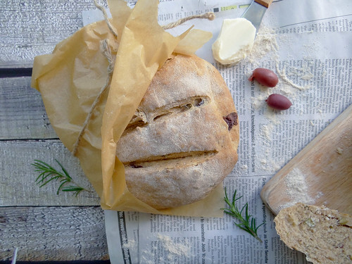 rosemary olive peasant bread