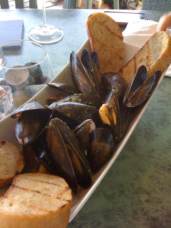 white wine mussels