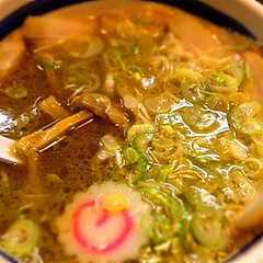 まずはスープ！ at #大勝軒_十五夜 http://t.co/2WJwfM1X