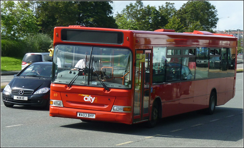 Plymouth Citybus 069 WA03BHY