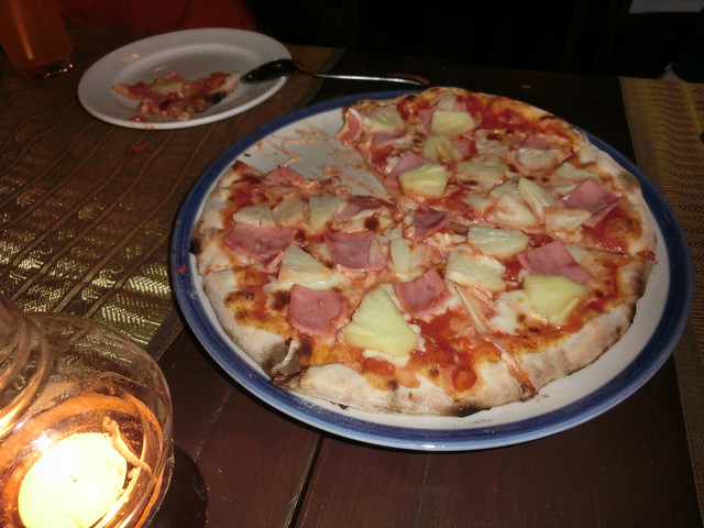 Pizza(Ham and Pine)