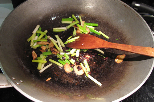 AA Wok with green onions black beans and ginger for crab