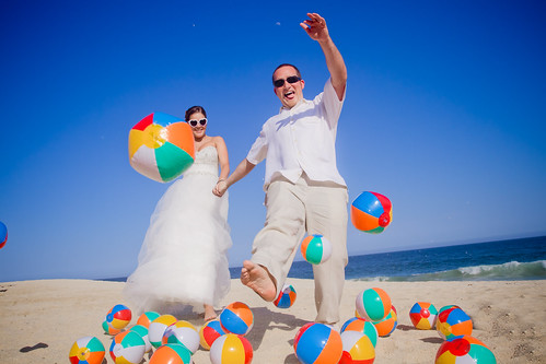 fun beach balls wedding picture