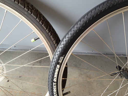 New road tires for the bike