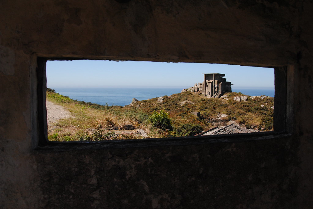 Cabo Silleiro bunker, Spain, fromthewindow.net