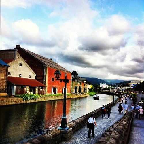Aha. So this is the famous Otaru canal.