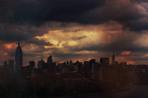 無料写真素材|建築物・町並み|都市・街|朝焼け・夕焼け|暗雲|風景アメリカ合衆国|アメリカ合衆国ニューヨーク
