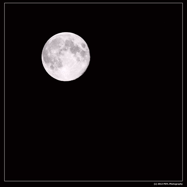 Full Blue Moon (2012-08-31)