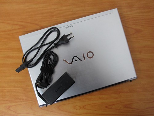 Sony Vaio seri T & charger