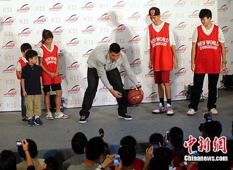 August 24th, 2012 - Jeremy Lin at the K11 shopping center in Hong Kong for a New World event