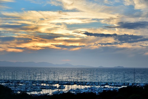 Il porto di Punta Ala al tramonto