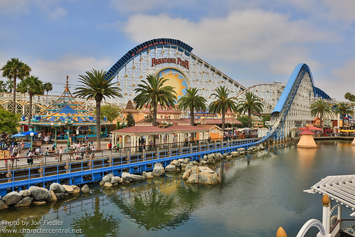 Disneyland July 2012 - Wandering through Paradise Pier