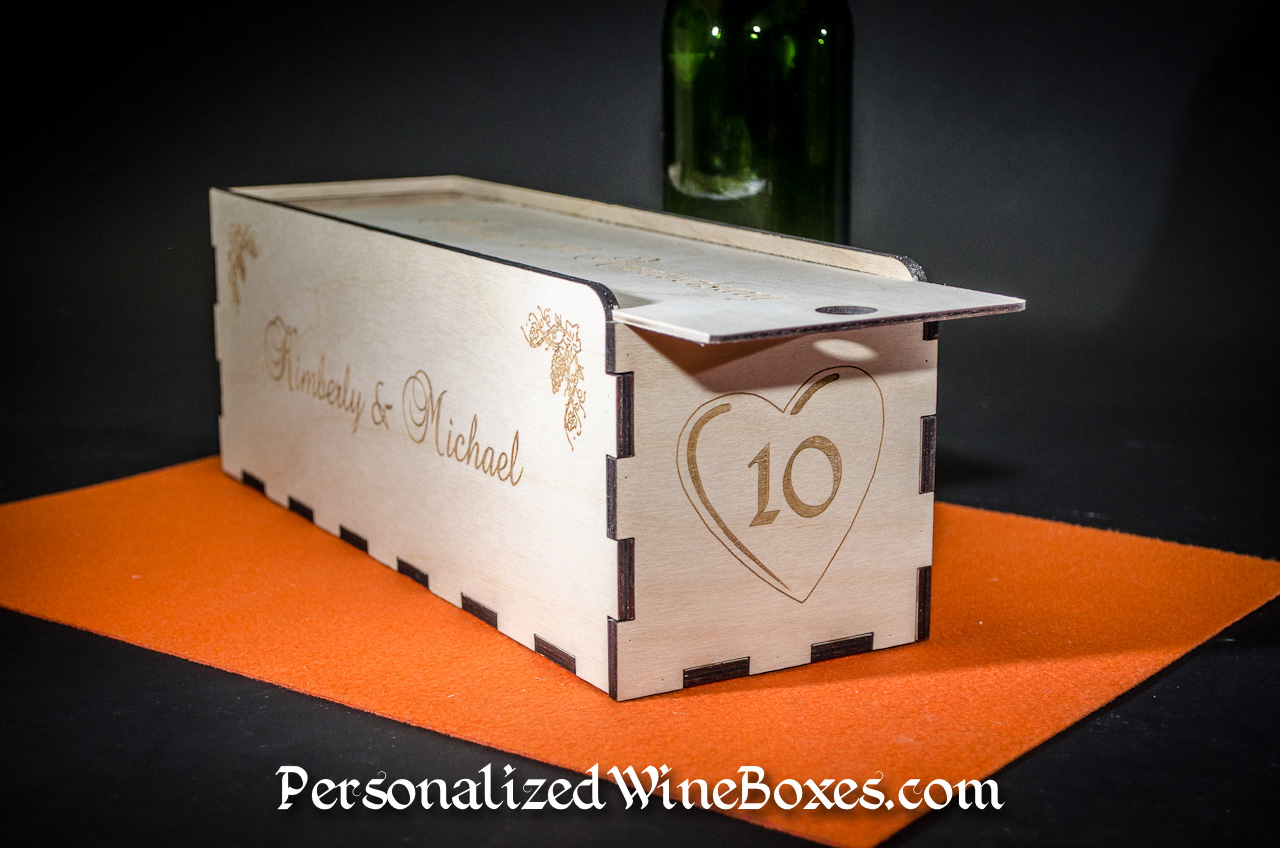 wood wine box, wine gift, anniversary gift, wedding anniversary