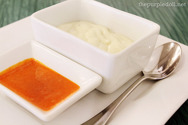 Yogurt Garlic and Chili Dip