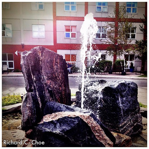 Water Fountain by rchoephoto