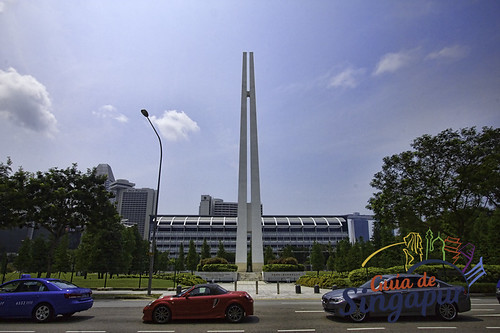 Civilian War Memorial, Singapore