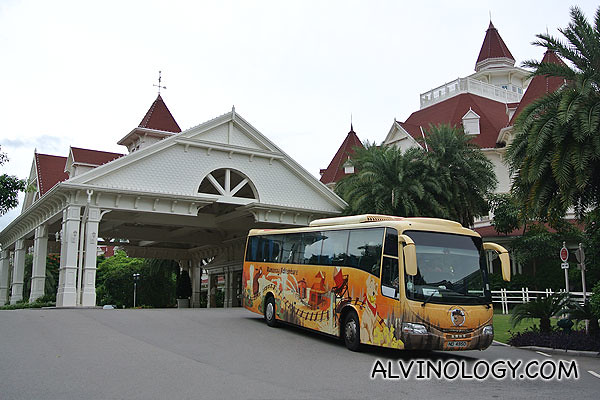 We took a free shuttle transfer from Disneyland Hollywood Hotel to Disneyland Hotel for lunch