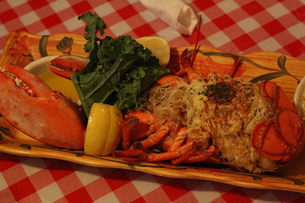 Baked Stuffed Lobster Duchess, Lobster Pot, Siesta Key, Sarasota, FL, Restaurant Review