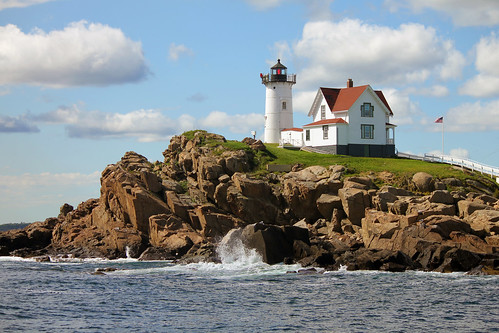 Cape Neddick "Nubble" Lighthouse by nelights