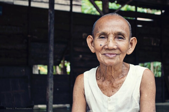 faces of cambodia old lady