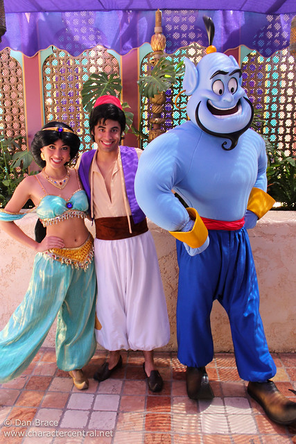 Meeting Aladdin and Friends at the Oasis