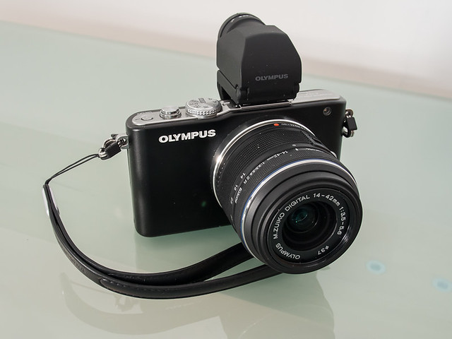 Olympus E-PL3 with 14-42 kit lens