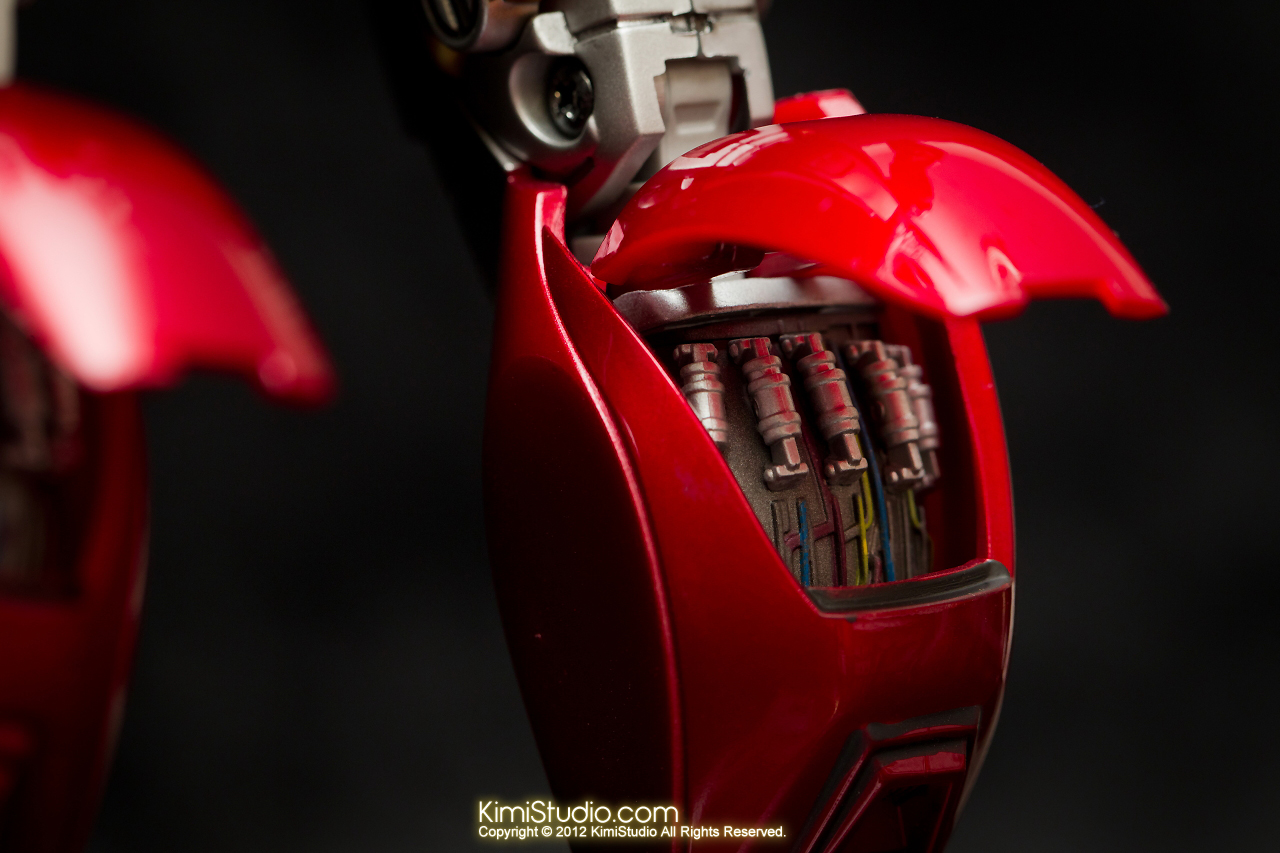 2012.09.01 Hot Toys Iron Man Mark VI-025