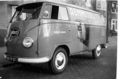 RA-79-57 Volkswagen Transporter bestelwagen 1957 "Remmers"