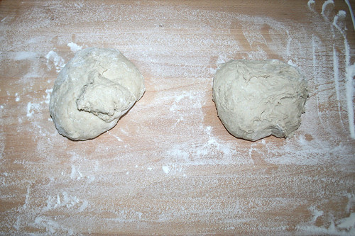 26 - Teig aufteilen / Divide dough