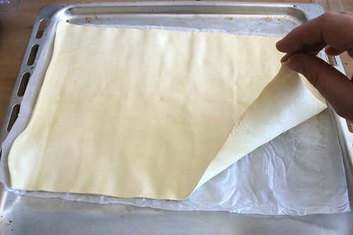 26 - Vom Backpapier lösen / Detach from baking paper