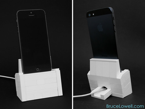 LEGO iPhone 5 Charging Dock