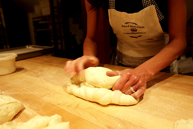 shaping baguette