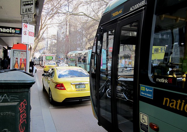 POTD: Little or no policing of bus zones