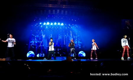 Bigbang Alive Galaxy Tour 2012