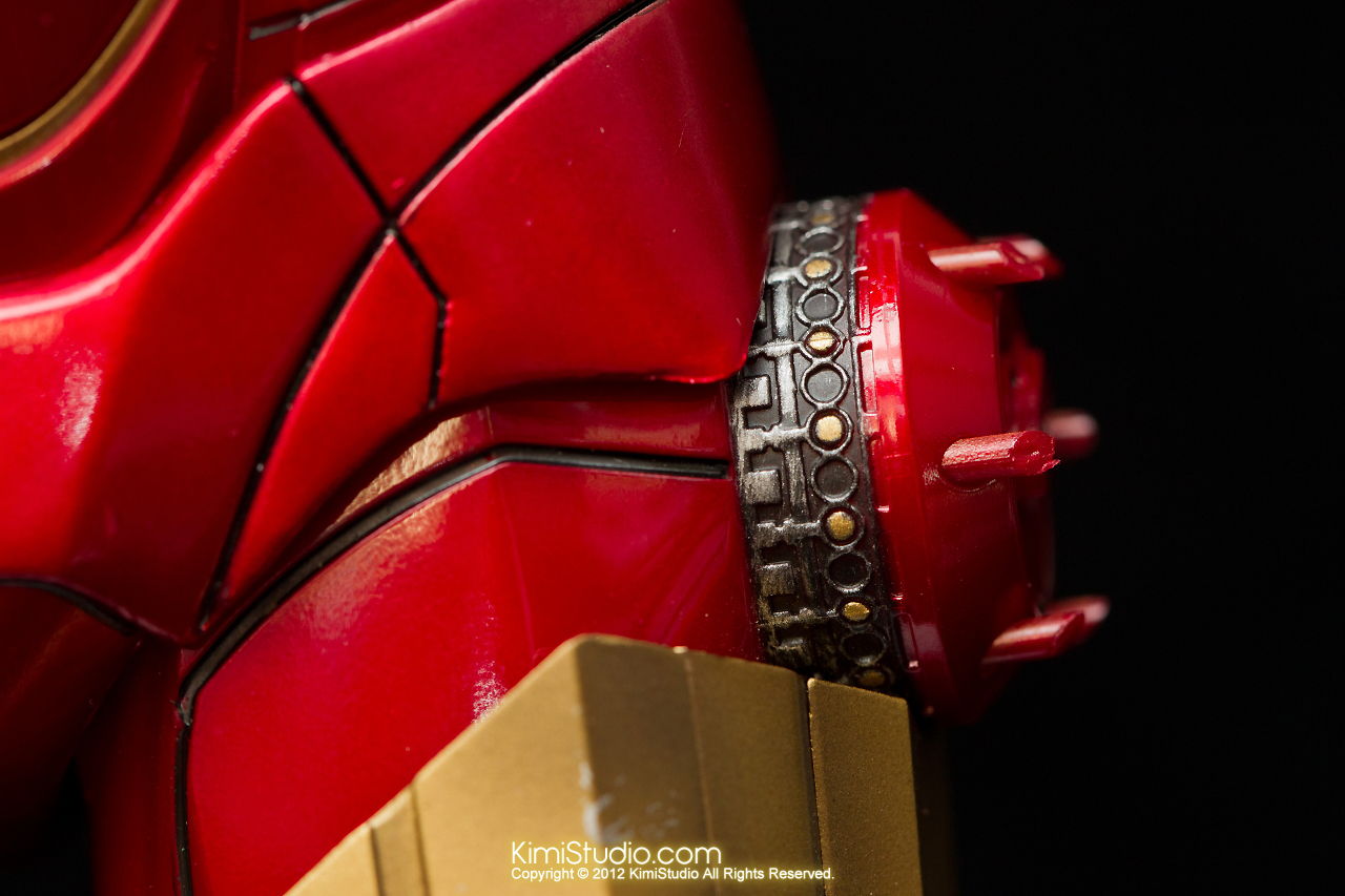 2012.09.01 Hot Toys Iron Man Mark VI-026