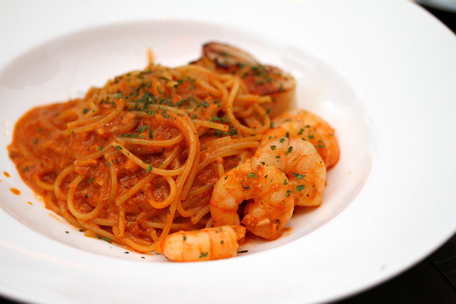 High Society Cafe: Summer Seafood Laksa Spaghetti 