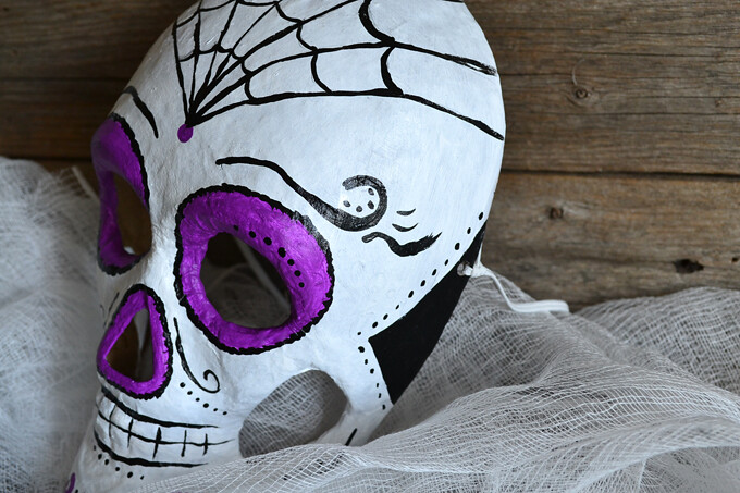 Halloween Skeleton Mask Tutorial
