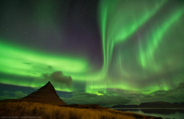 Heaven and Earth - The Icelandic Aurora