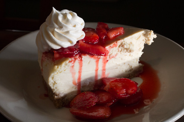 Strawberry Cheesecake, Sharky's on the Pier, Venice, FL, Restaurant Review
