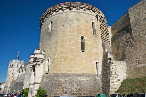 Día 6. Amboisse (mercado), molino de Aigremonts, Chambord, Blois - Valle del Loira y parte de Bretaña visitando Mont Saint Michel (2)