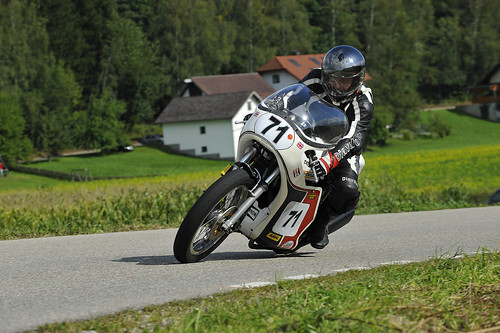 Slippery Sam Triumph classic racer motorcycle Schwanenstadt GP Austria Copyright 2012 B. Egger :: eu-moto images 0198