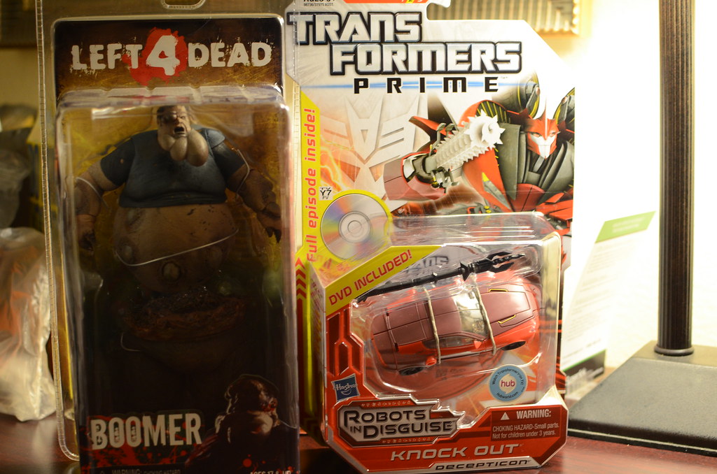 Neca L4D2 Boomer and TF Prime Knockout