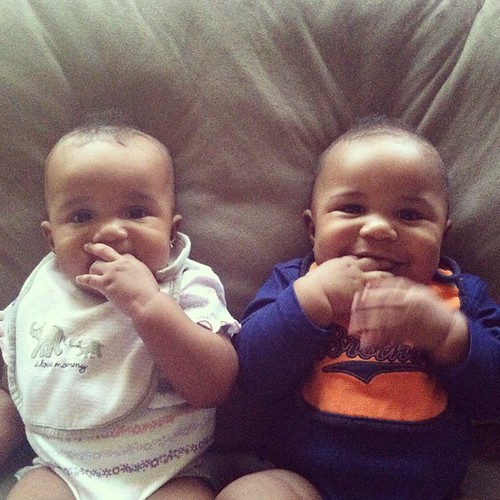 Teething twins #hickstwins