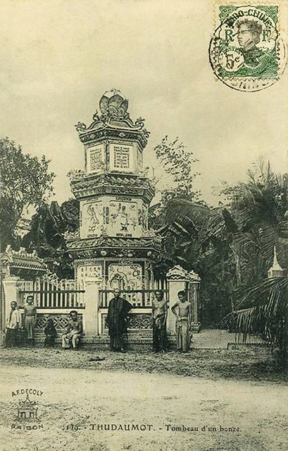 THUDAUMOT - Tombeau d 'un Bonze 1911