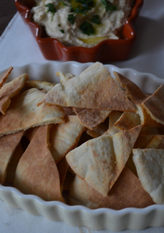 Pita Chips with Hummus