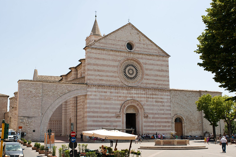 Basílica de Santa Clara, Assis - Itália