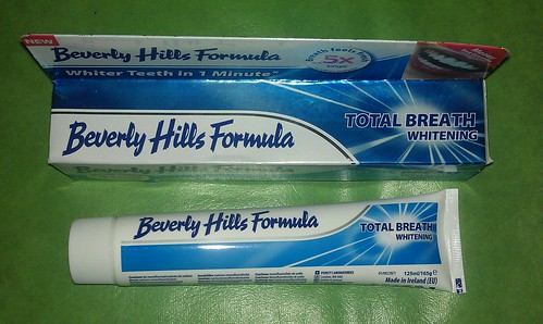 Beverly Hills Formula Teeth Whitening