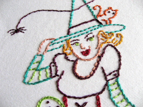 witchy detail